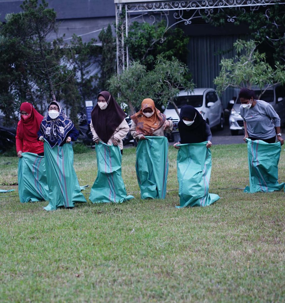 Jasa Outbound dan Team Building Pekalongan