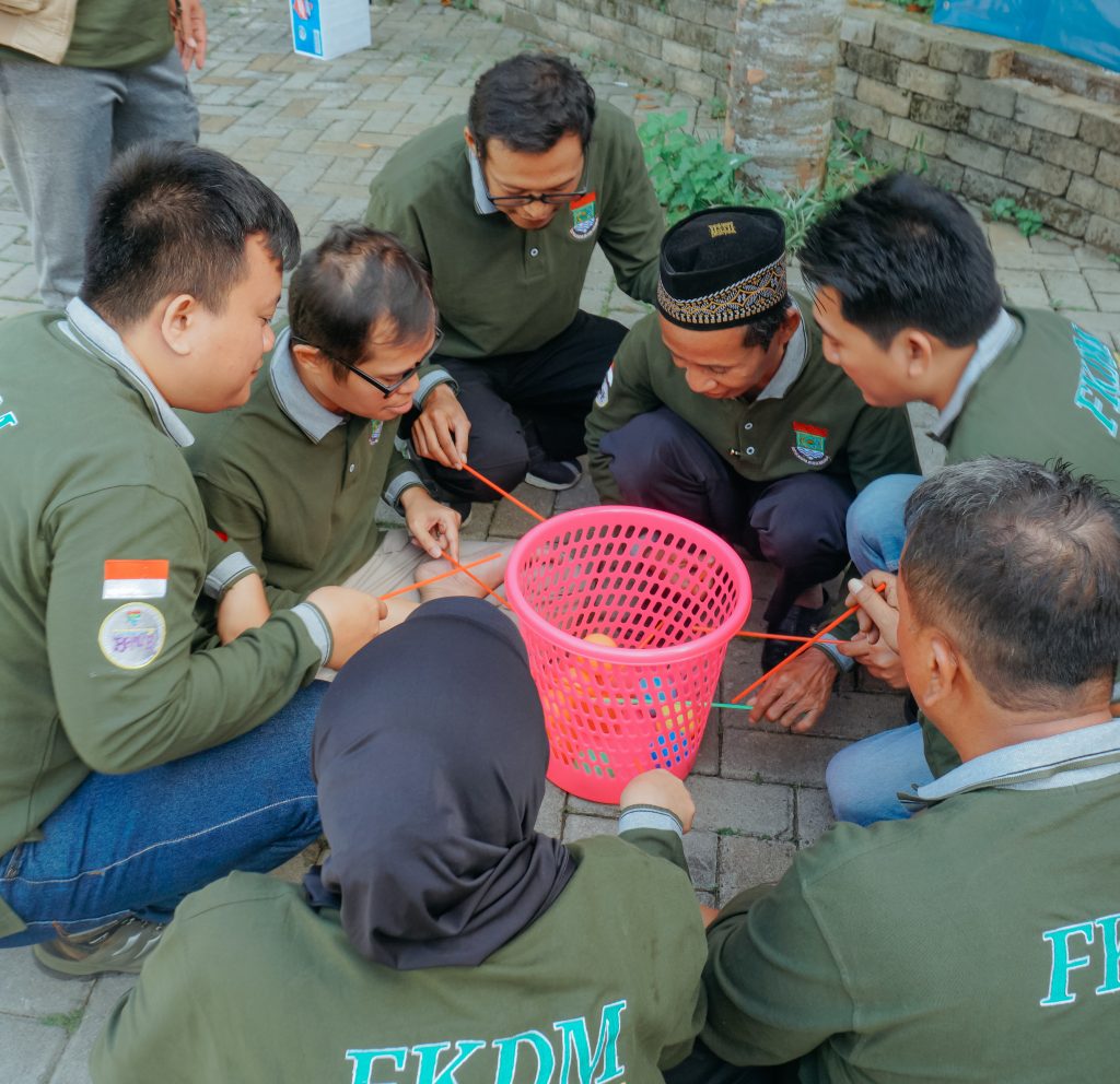 Jasa Outbound dan Team Building Ngawi Menyenangkan