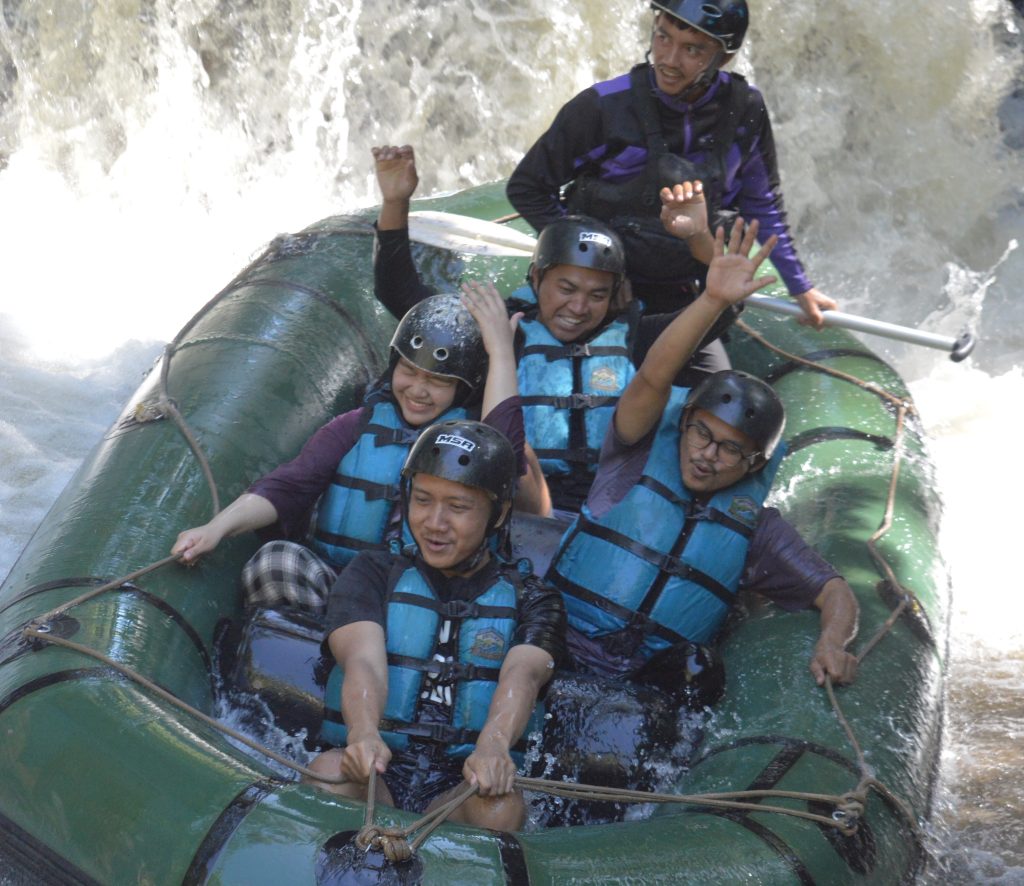 Harga outbound dan team building Trenggalek Fun Games